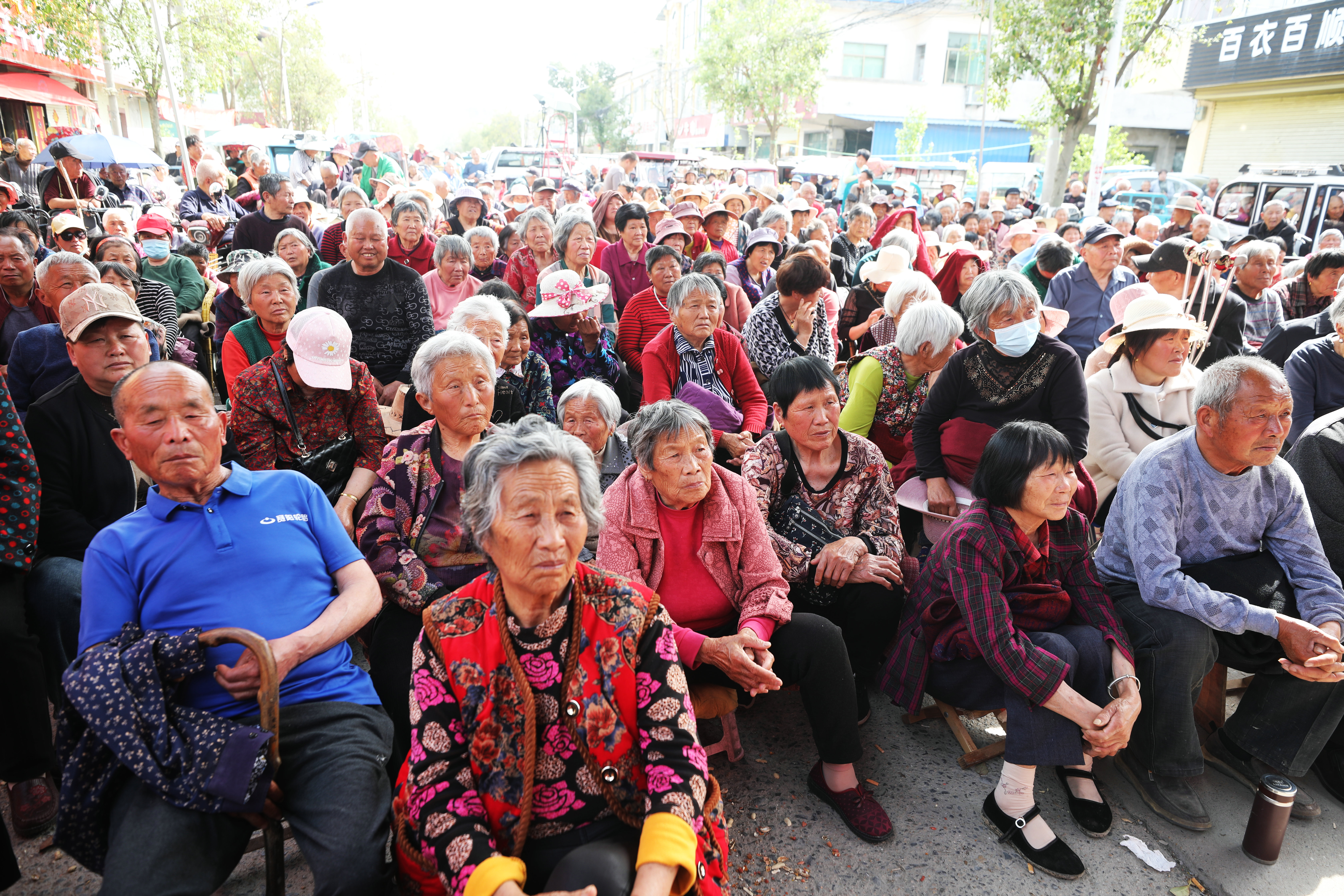 双堆集镇送戏下乡进万村文化惠民暖人心