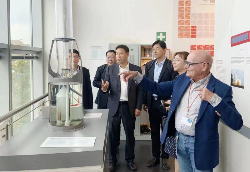 覃卫国率团到香港和德国、挪威开展经贸招商活动_濉溪县人民政府