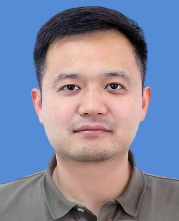孙啸县委常委、副县长