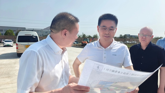黄韡调研重点项目建设工作