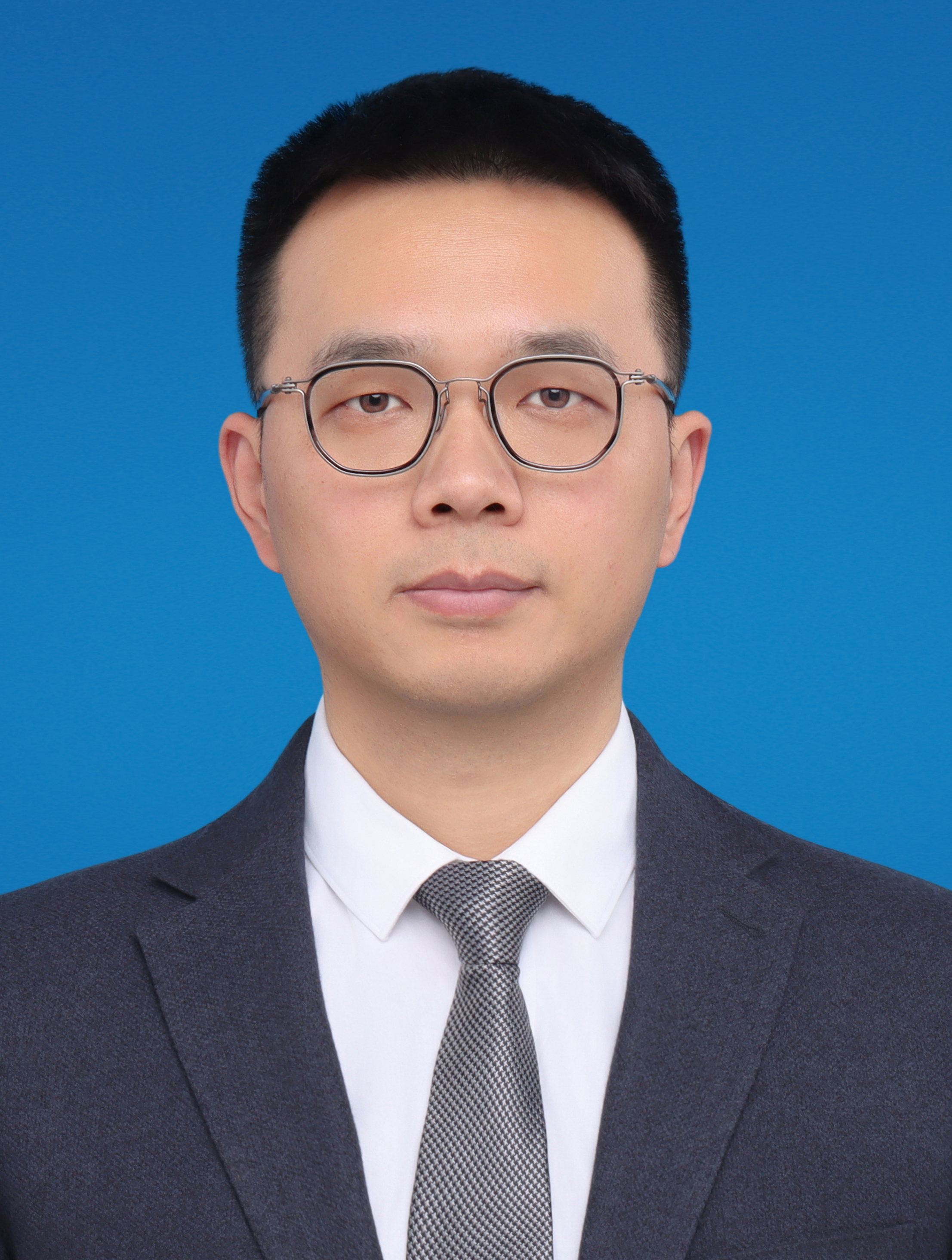 张旱雨 县委副书记、县长